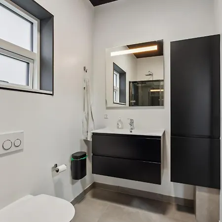 Gorgeous In With Kitchen