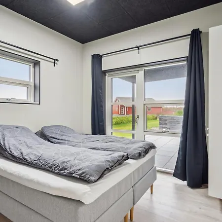 Feriehus Gorgeous In With Kitchen Tarm