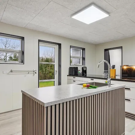 Gorgeous In With Kitchen *