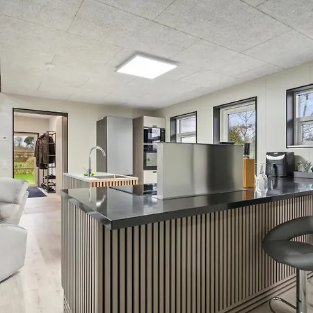 Gorgeous In With Kitchen * Tarm